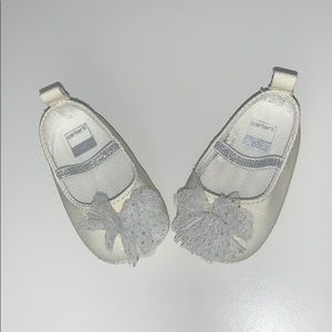Carters Newborn white/off white/silver girl shoes
